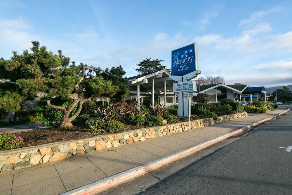 Hotel Bay
