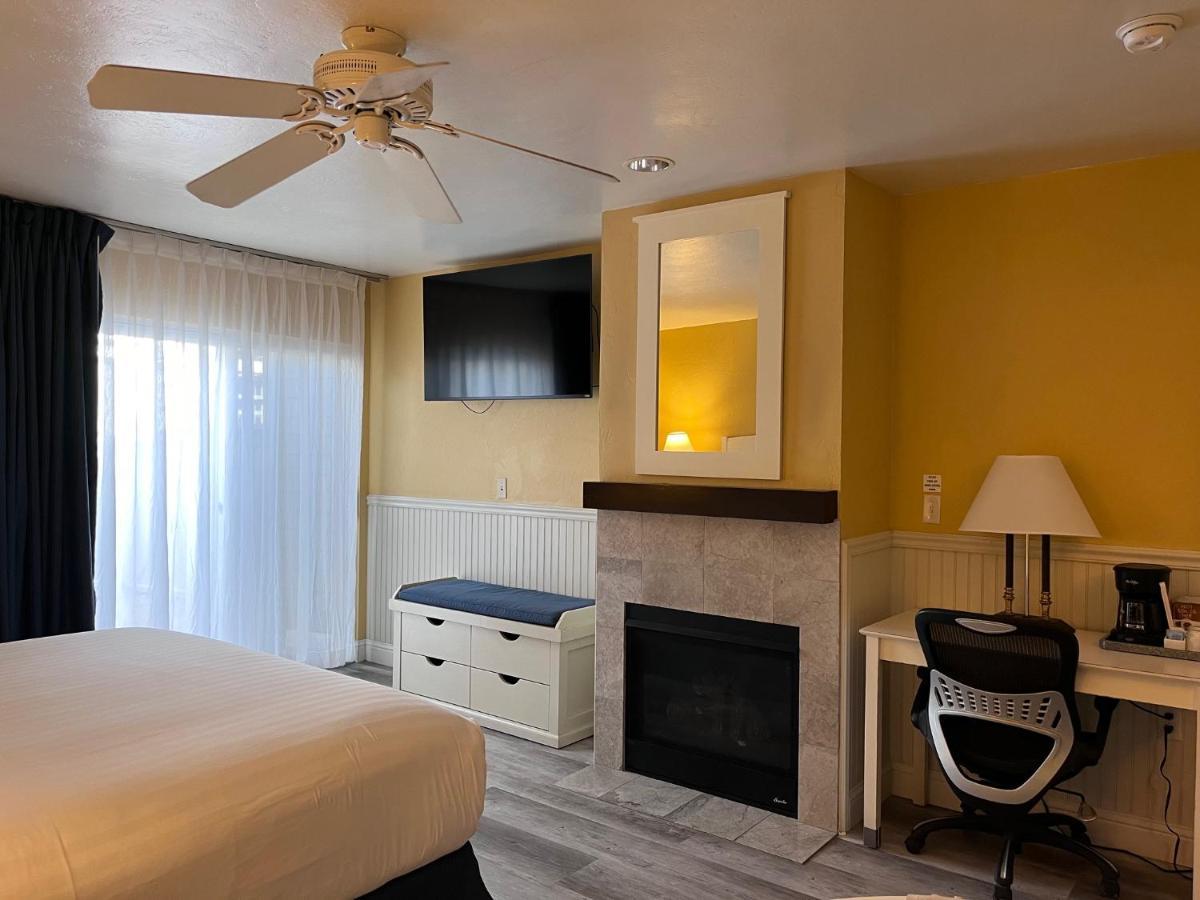 Bay Hotel 3*